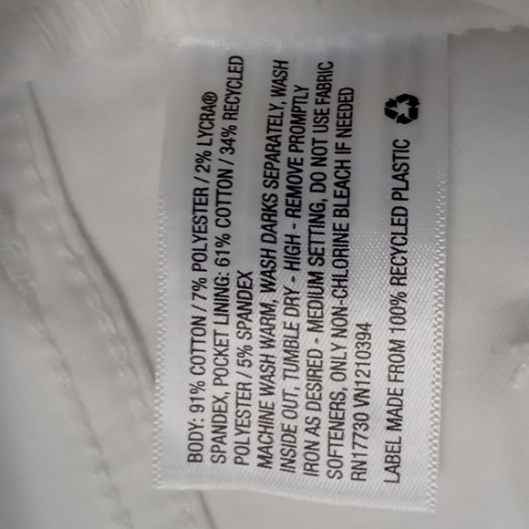 Universal Thread Jeans - Picture 3 of 5